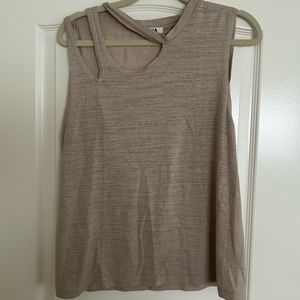 LNA tank. Size M